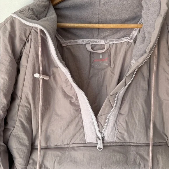 FP Movement In A Pillow Packable Puffer Pullover - Picture 3 of 4